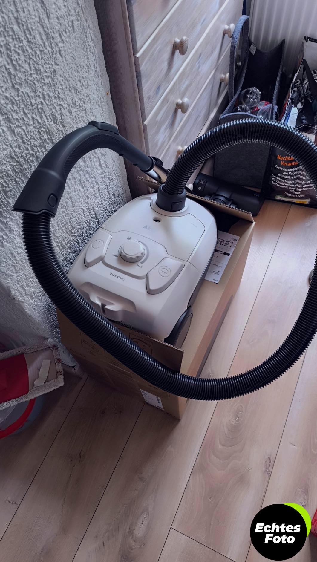 aeg-clean-5000-staubsauger-ab51c1sw-foto-1