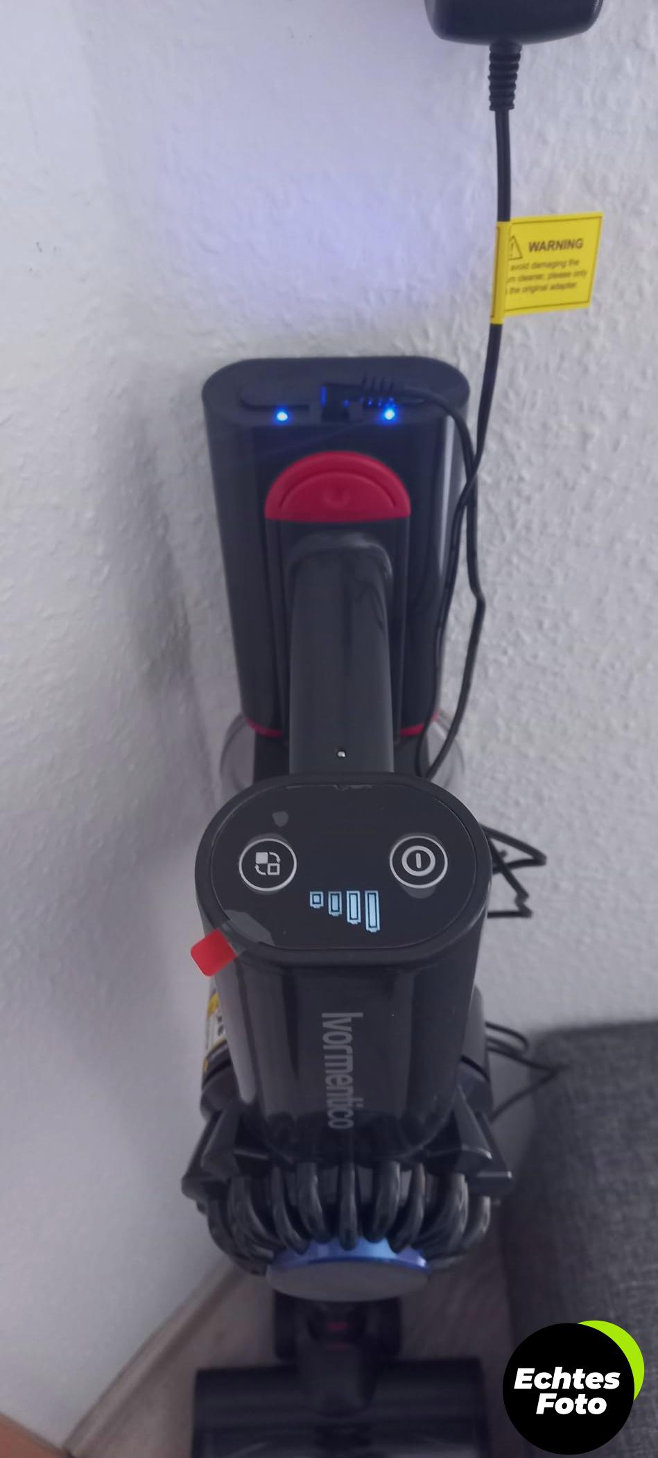 akku-staubsauger-blau-50mins-40kpa-450w-gee-led-bodenbuerste-foto-1