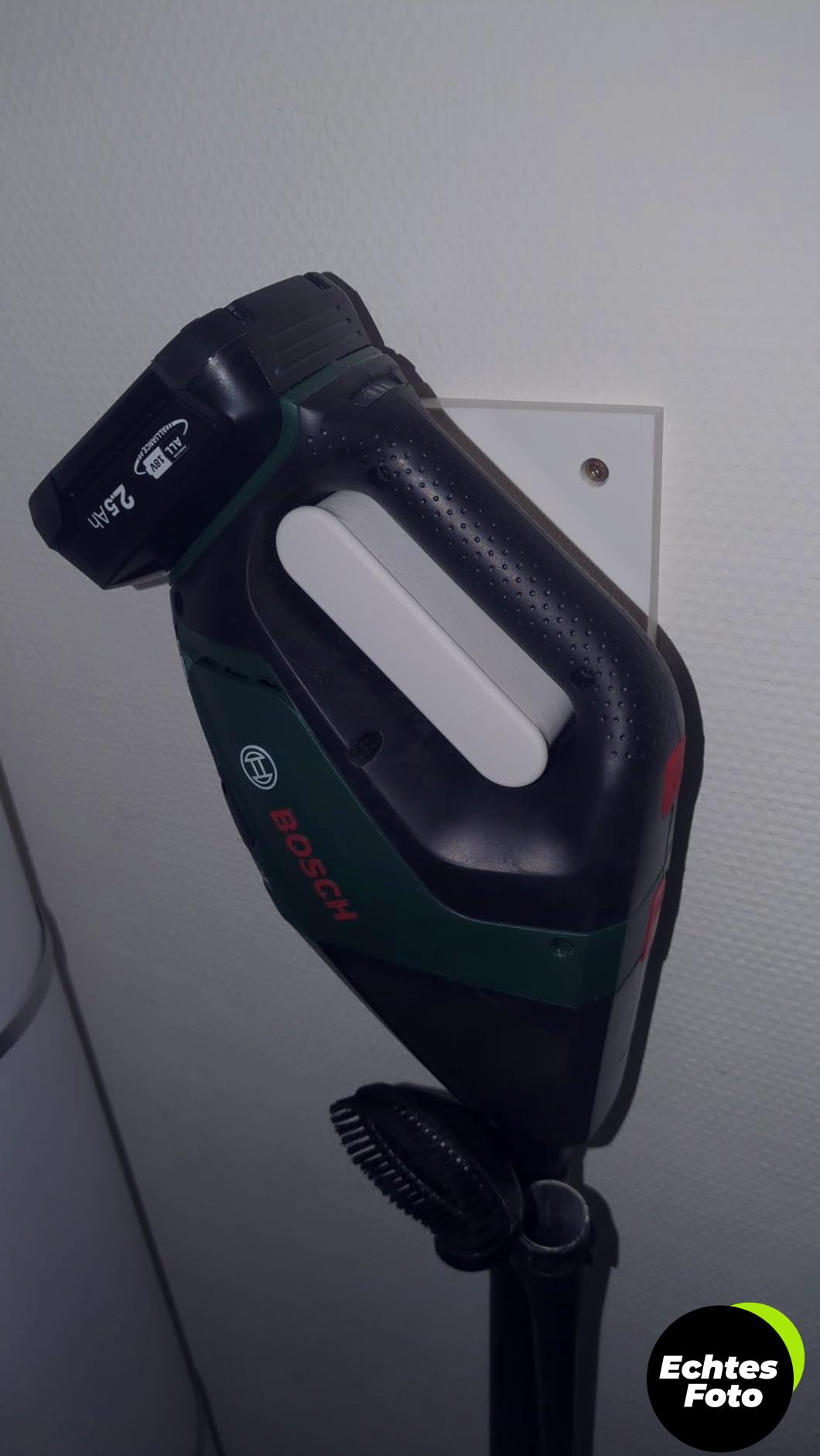 bosch-akku-staubsauger-universalvac-18-foto-1