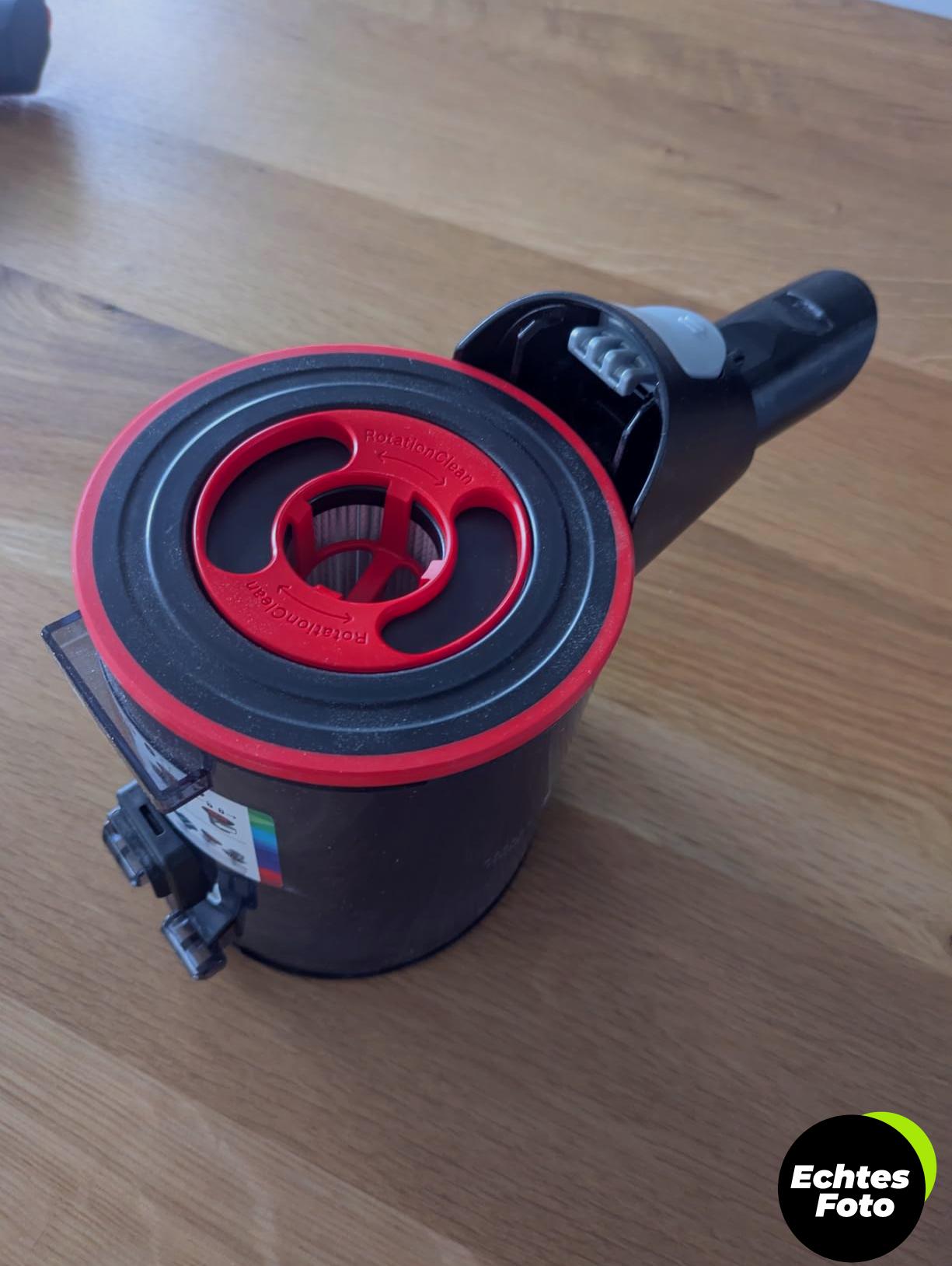 bosch-akku-staubsauger-unlimited-7-bss711w-foto-1