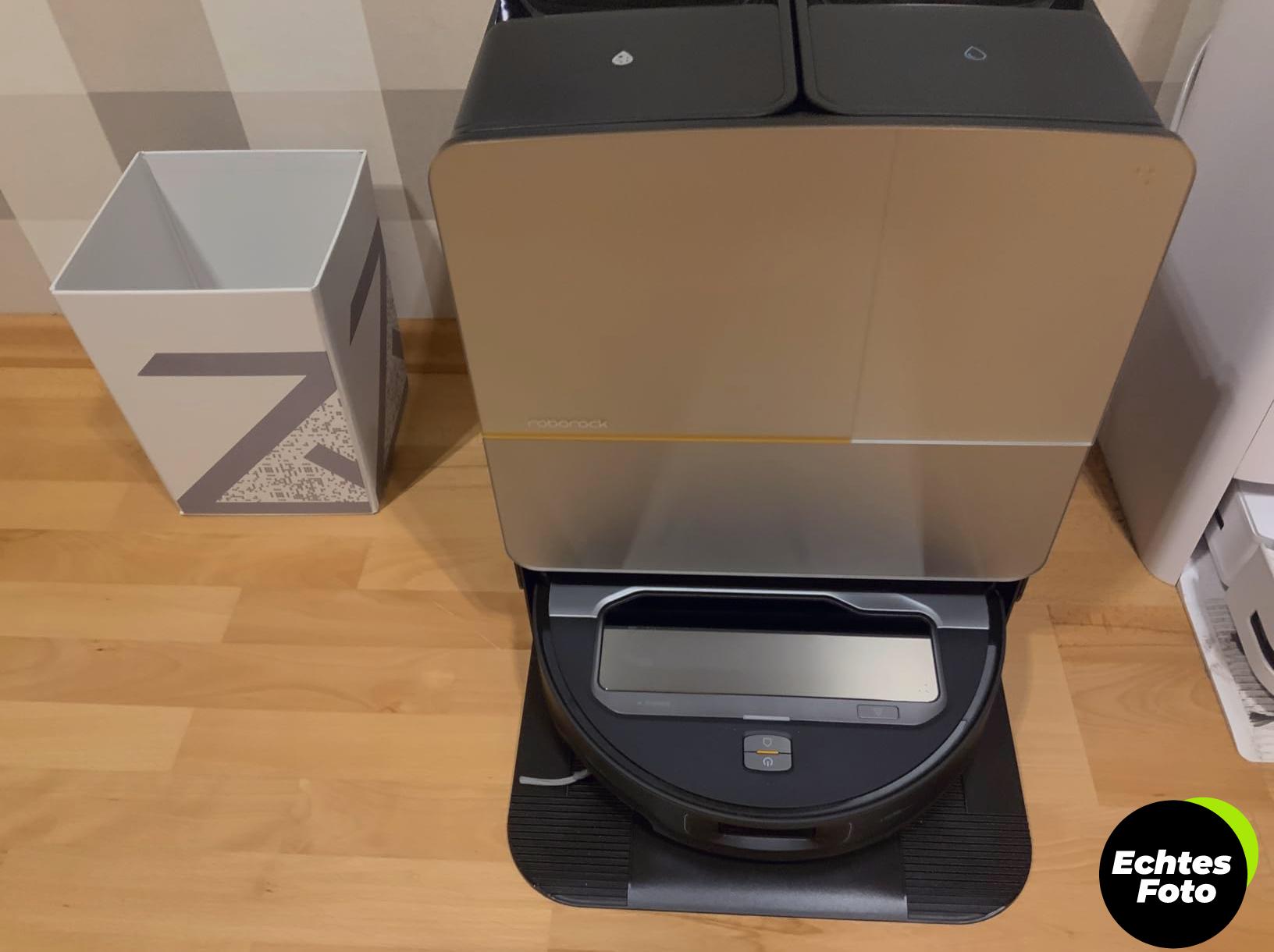 roborock-z70-saugroboter-2023-silber-foto-1
